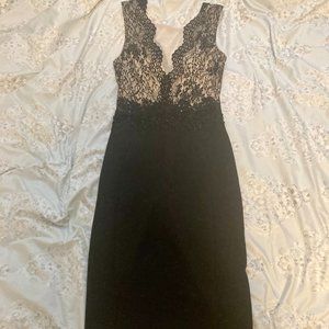 Black lacey dress size 4/small